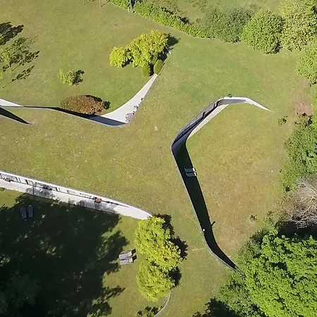 Hotel Caeaclaveles 4*